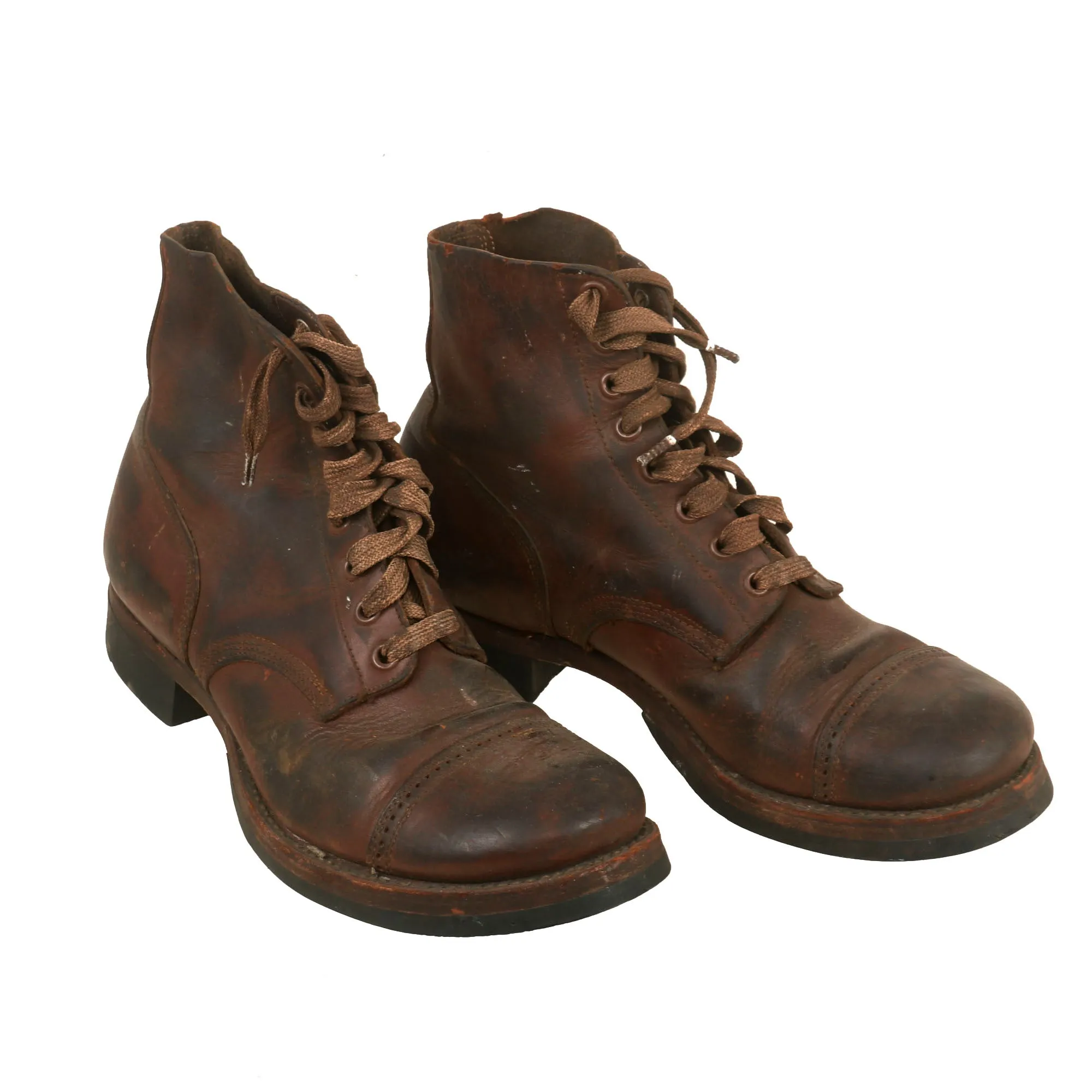 Original U.S. WWII Model 1939 American Service Shoe Low Boot Named to Captain W.N. Cluse - Size 7